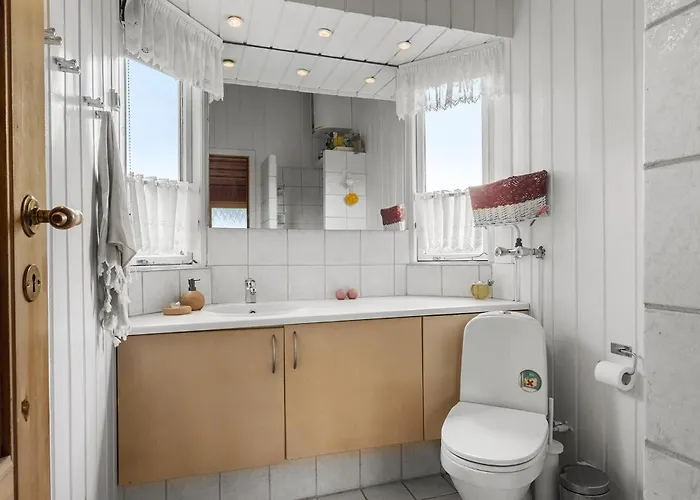 3 Bedroom Lovely In