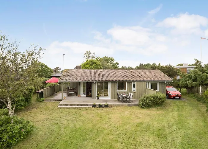 3 Bedroom Lovely In * Hadsund